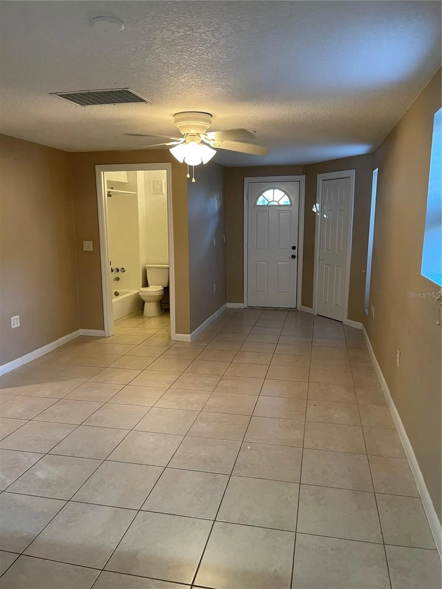 206 Osceola Avenue Eustis FL 32726