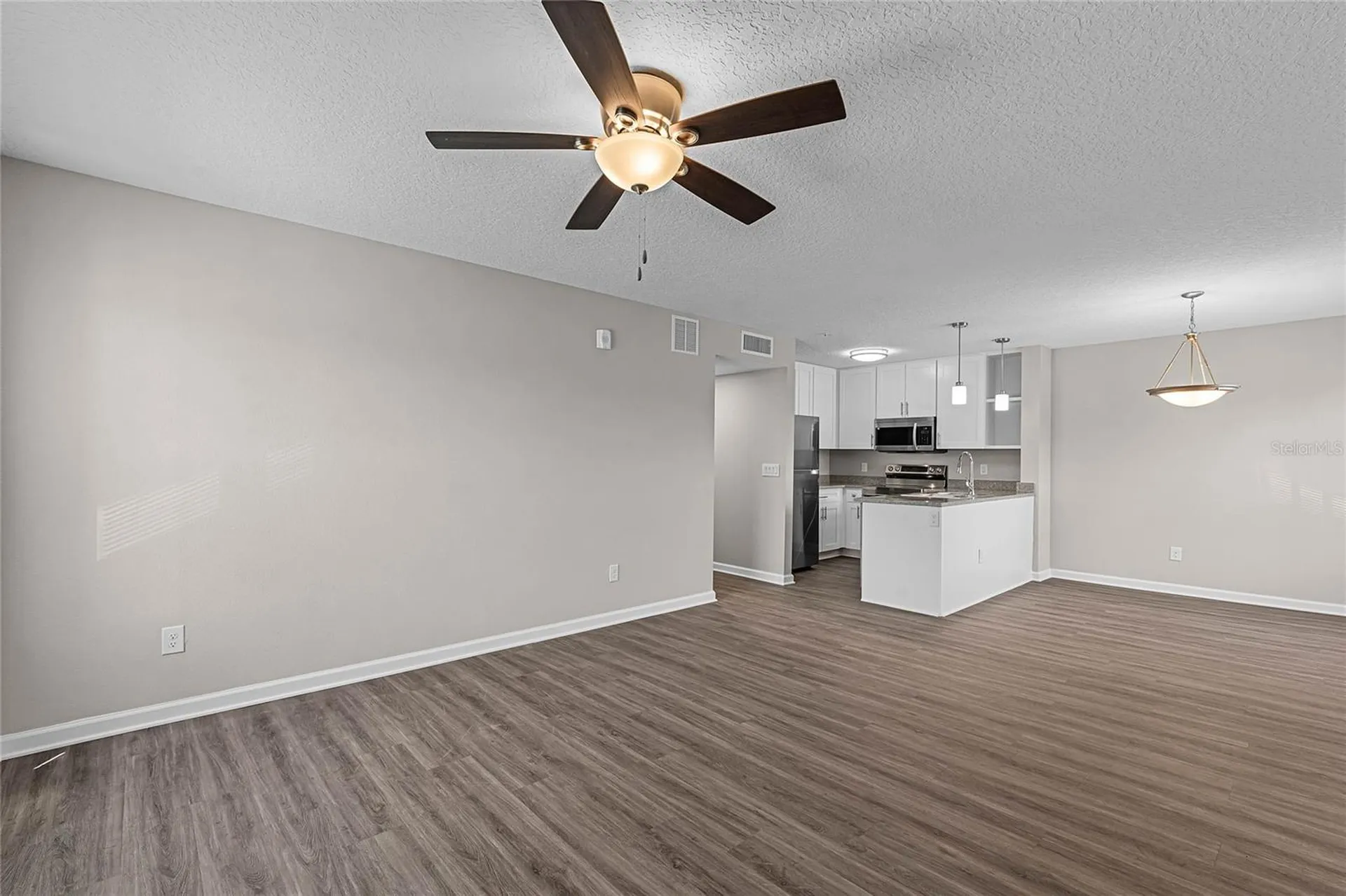 1974 S Goldenrod Road Orlando FL 32822