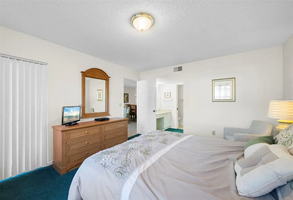 4310 46 Avenue Avenue W Bradenton FL 34210