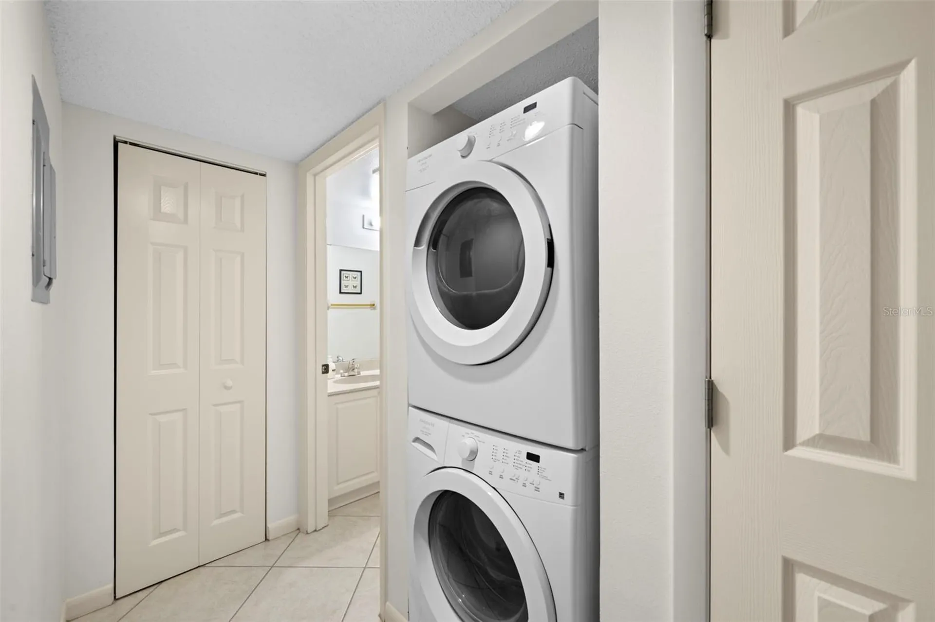 4310 46 Avenue Avenue W Bradenton FL 34210