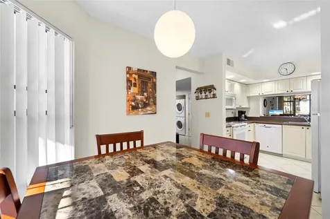 4310 46 Ave Avenue W Bradenton FL 34210