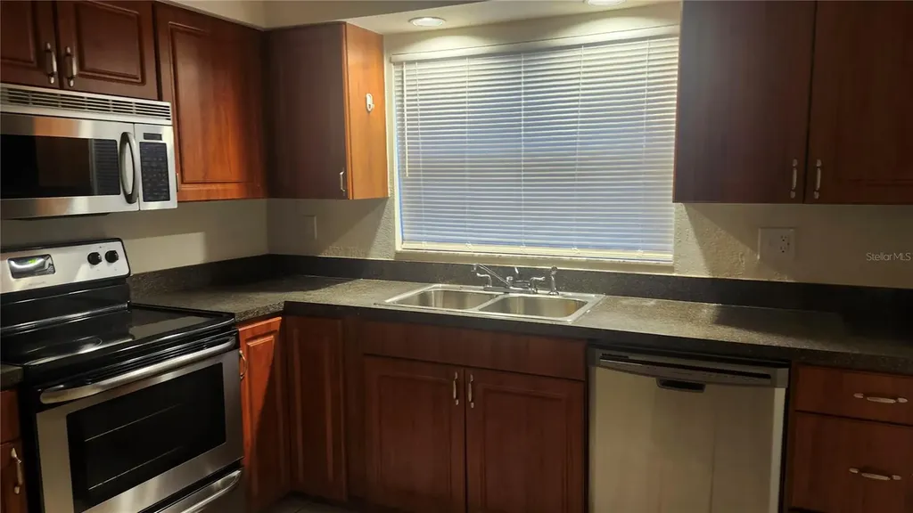 11710 Wesson Circle W Tampa FL 33618