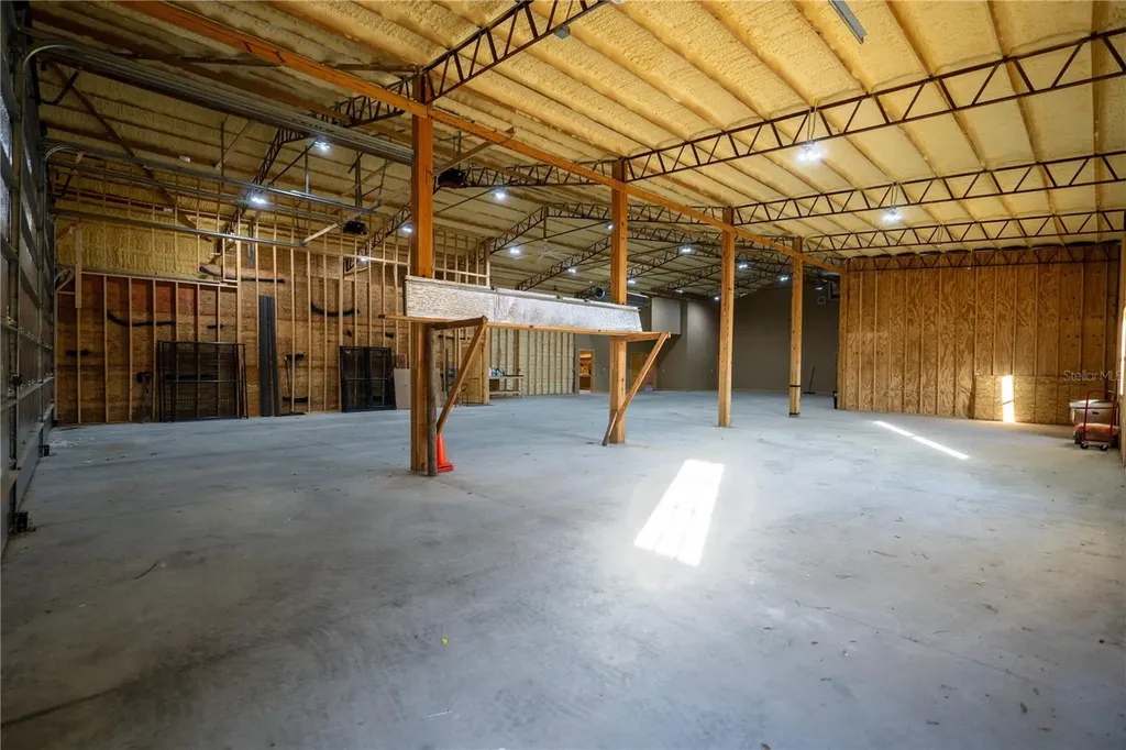 2051 SE 155th Street Summerfield FL 34491