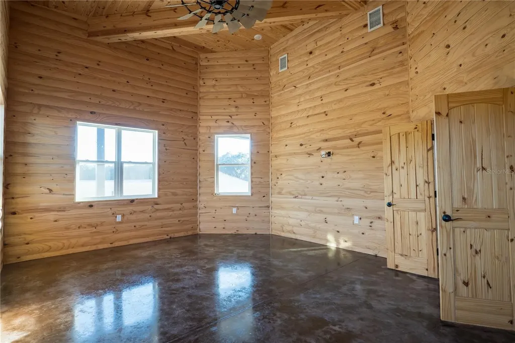 2051 SE 155th Street Summerfield FL 34491