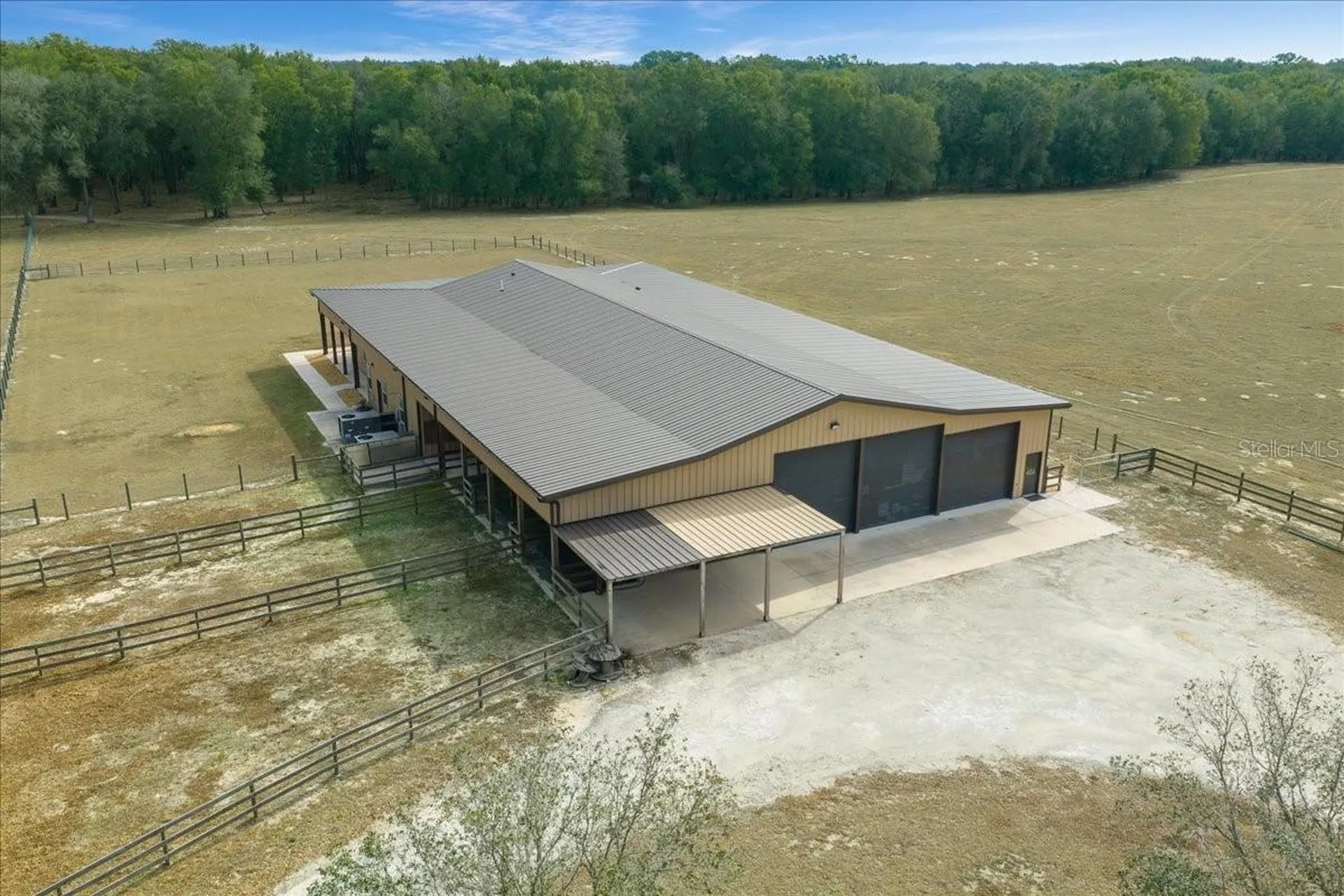 2051 SE 155th Street Summerfield FL 34491