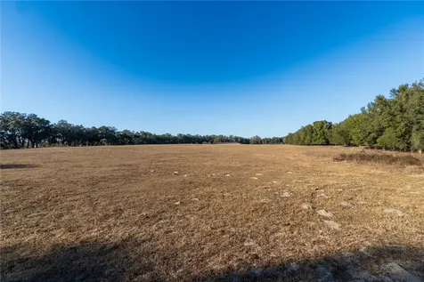 2051 SE 155th Street Summerfield FL 34491