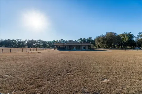2051 SE 155th Street Summerfield FL 34491