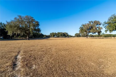 2051 SE 155th Street Summerfield FL 34491