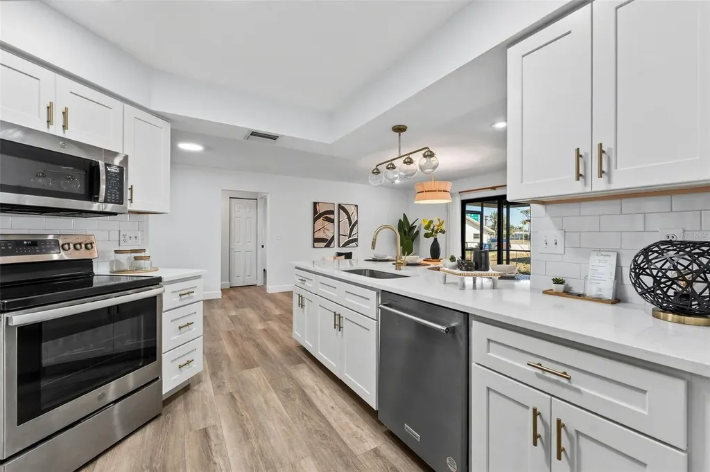 4227 Blossom Road Venice FL 34293
