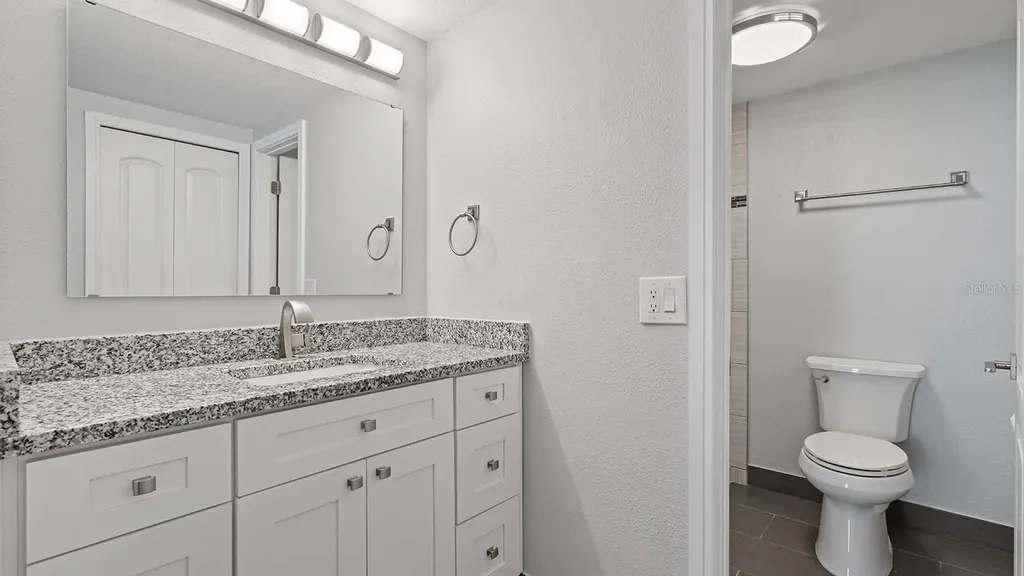 670 Lake Villas Drive Altamonte Springs FL 32701
