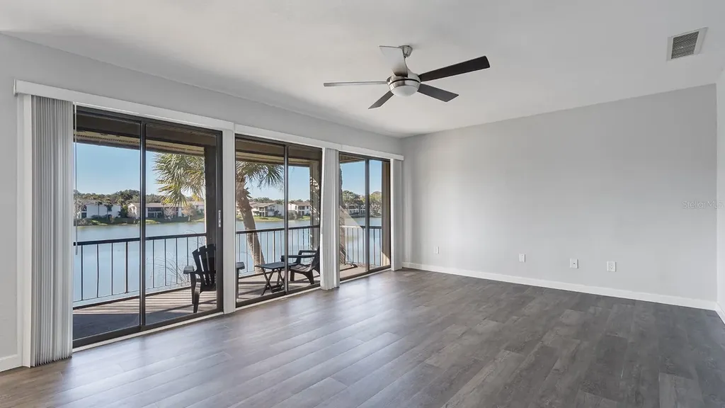 670 Lake Villas Drive Altamonte Springs FL 32701