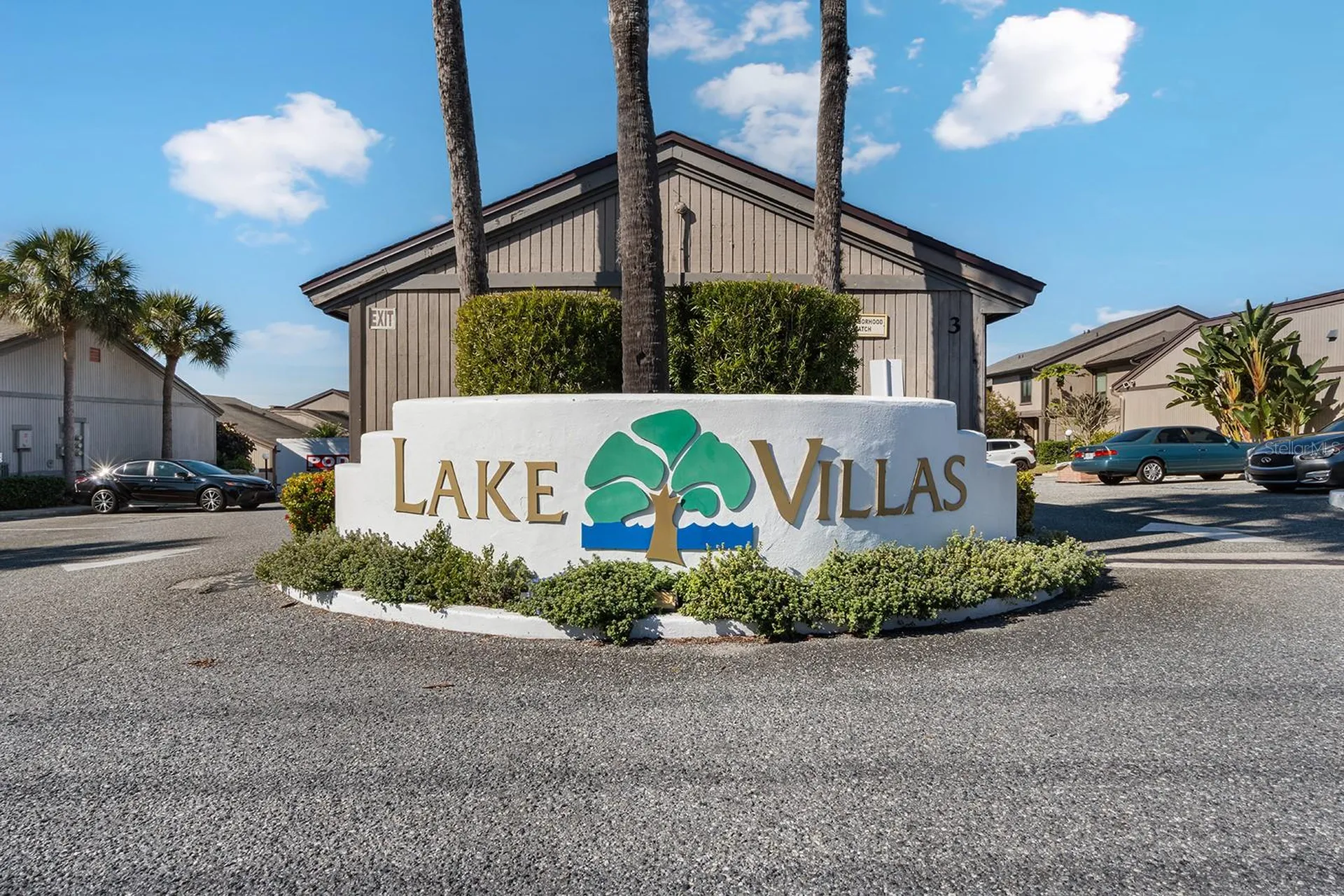 670 Lake Villas Drive Altamonte Springs FL 32701