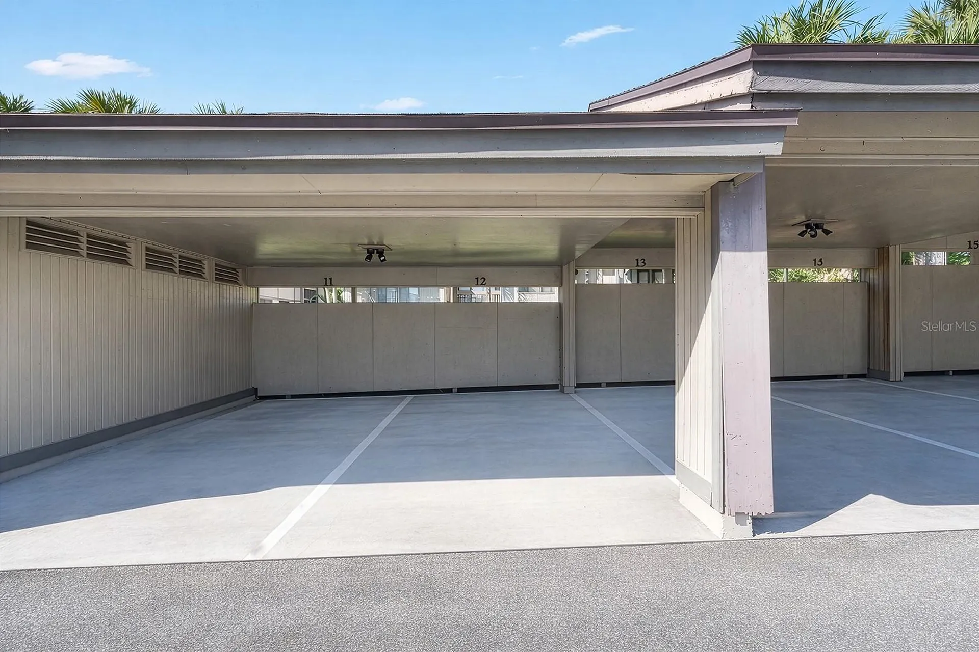 670 Lake Villas Drive Altamonte Springs FL 32701