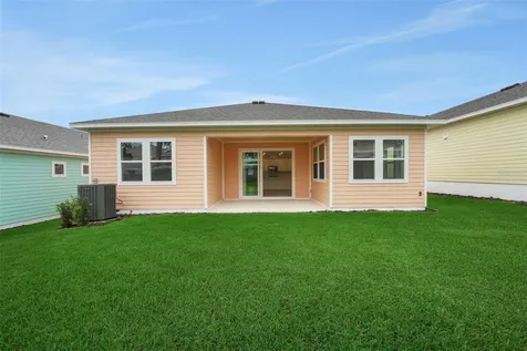 987 Fiesta Key Circle Lady Lake FL 32159
