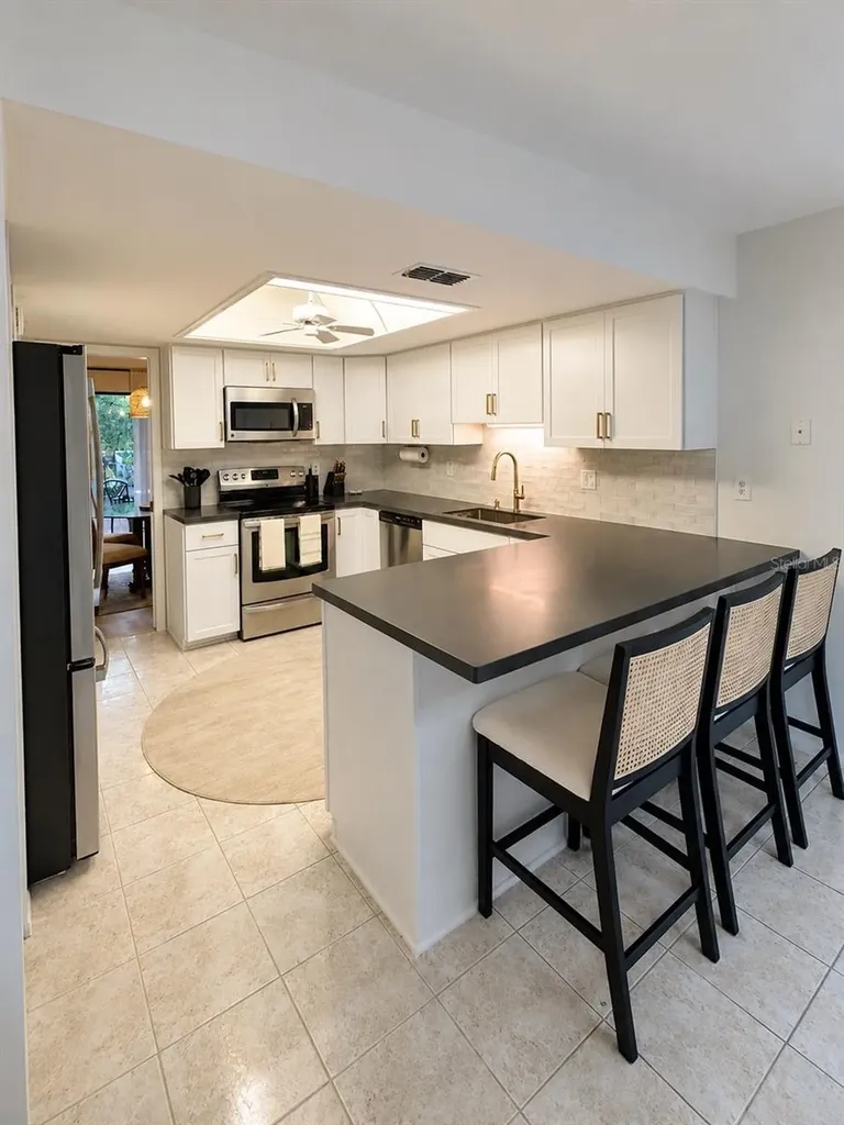 4408 La Jolla Drive Bradenton FL 34210