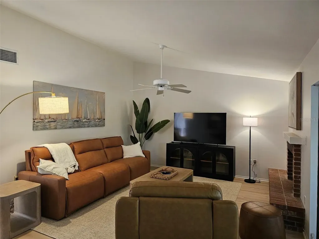 4408 La Jolla Drive Bradenton FL 34210