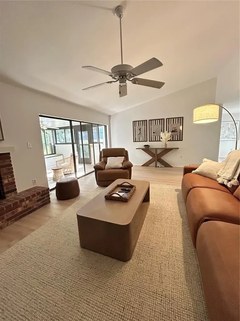 4408 La Jolla Drive Bradenton FL 34210