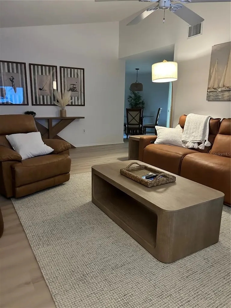 4408 La Jolla Drive Bradenton FL 34210