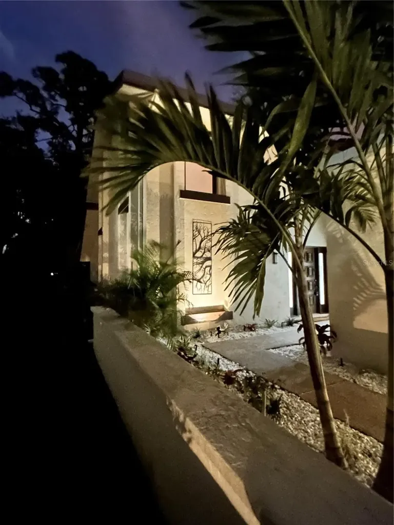 4408 La Jolla Drive Bradenton FL 34210