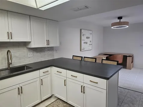 4408 La Jolla Drive Bradenton FL 34210