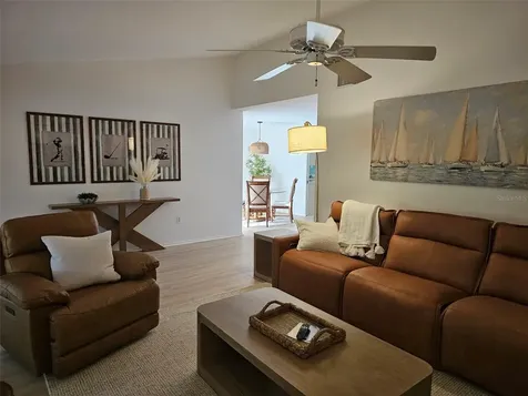 4408 La Jolla Drive Bradenton FL 34210