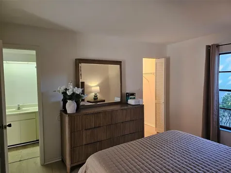 4408 La Jolla Drive Bradenton FL 34210
