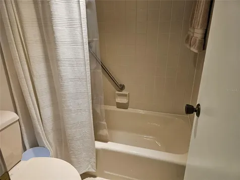 4408 La Jolla Drive Bradenton FL 34210