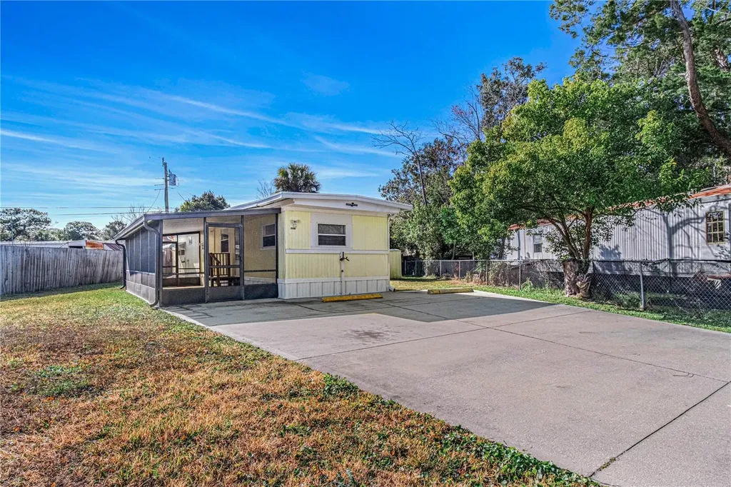 1517 Avenue C Ormond Beach FL 32174