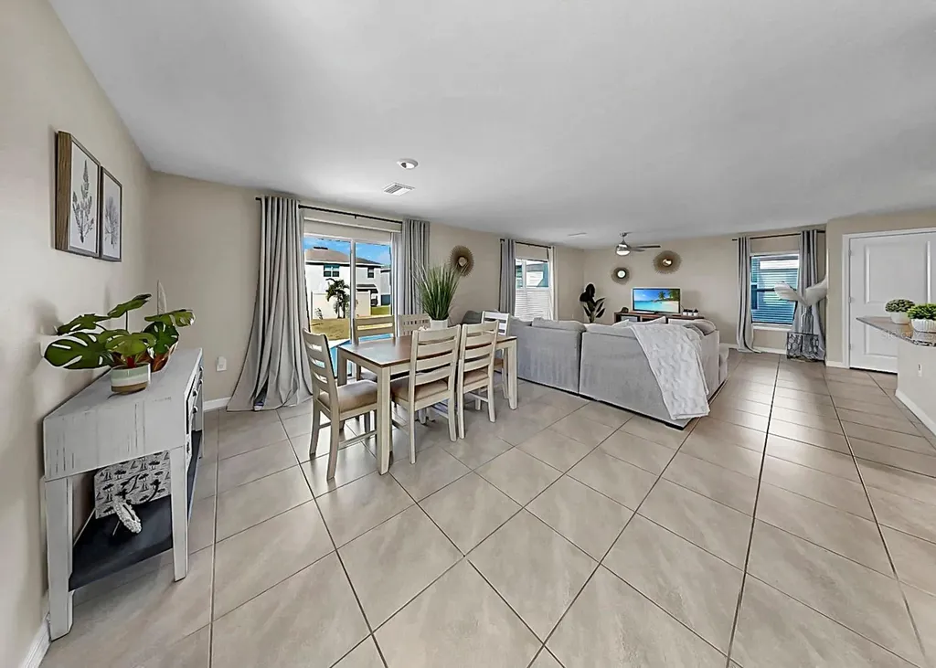 16619 Mosaic Oar Drive Wimauma FL 33598