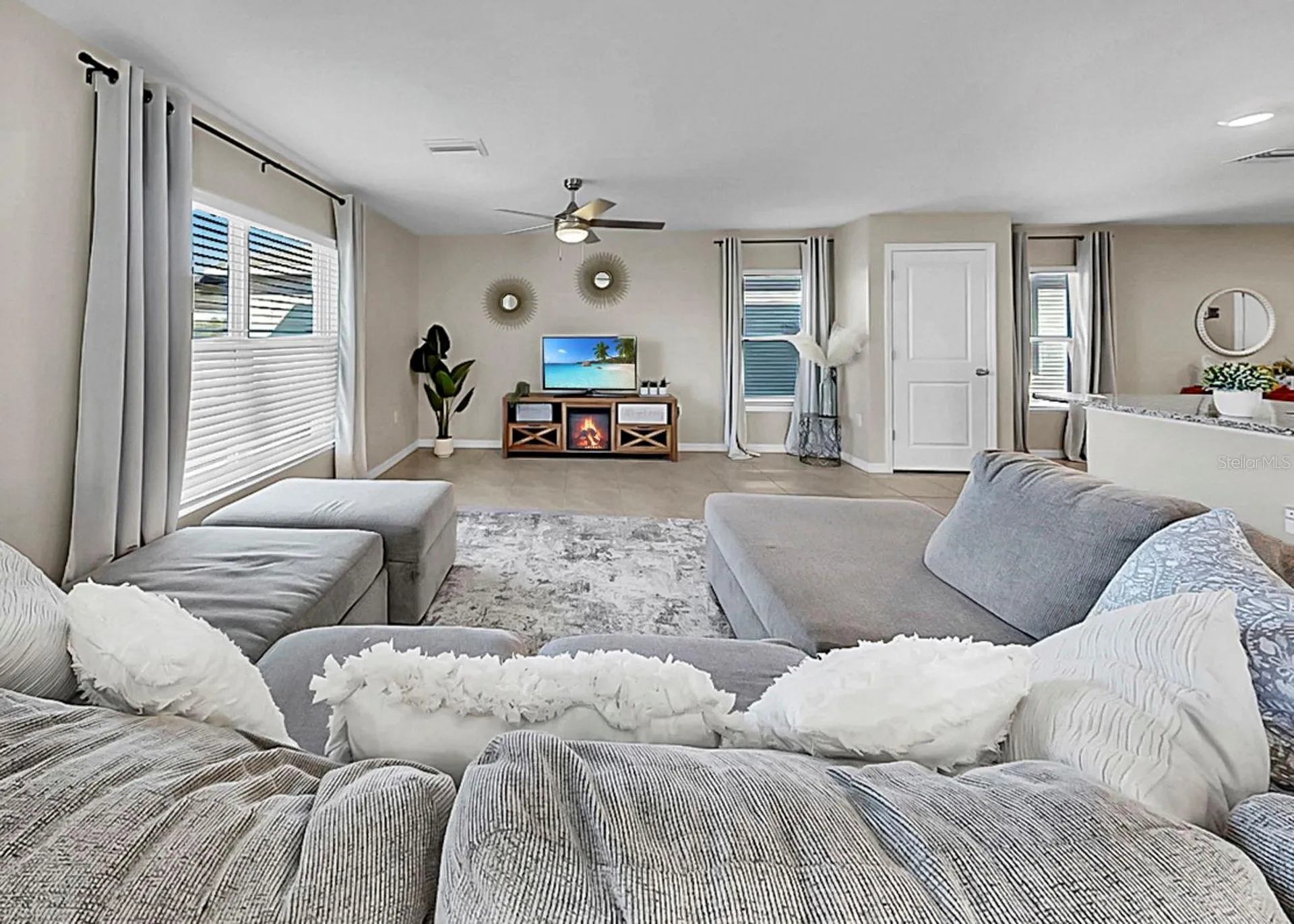 16619 Mosaic Oar Drive Wimauma FL 33598