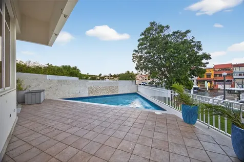 50 Peninsula De San Juan Humacao PR 00791