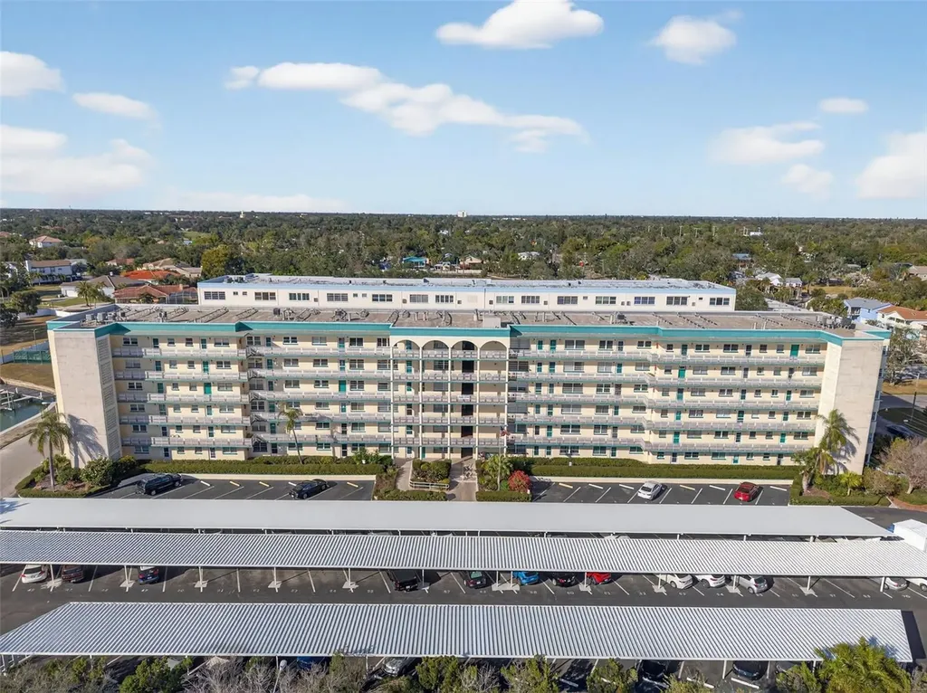 2960 59th Street S Gulfport FL 33707