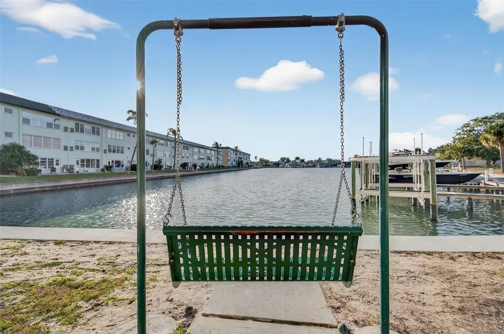 2960 59th Street S Gulfport FL 33707