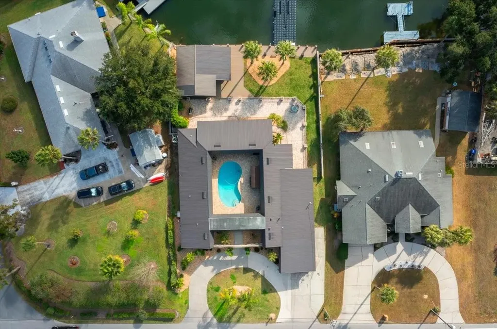452 SE Paradise Point Road Crystal River FL 34429
