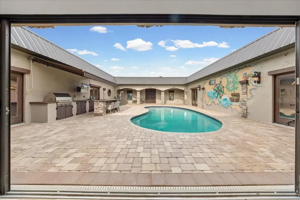 452 SE Paradise Point Road Crystal River FL 34429