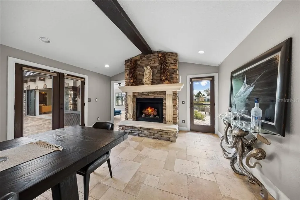 452 SE Paradise Point Road Crystal River FL 34429