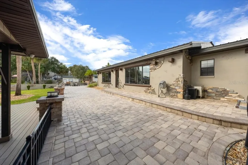 452 SE Paradise Point Road Crystal River FL 34429