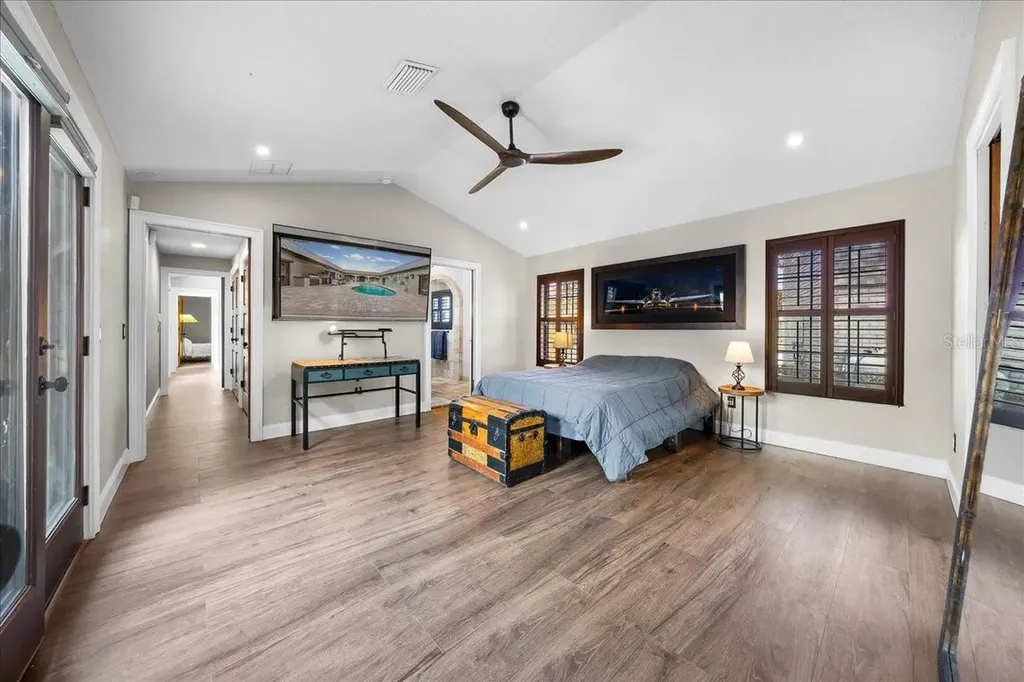 452 SE Paradise Point Road Crystal River FL 34429