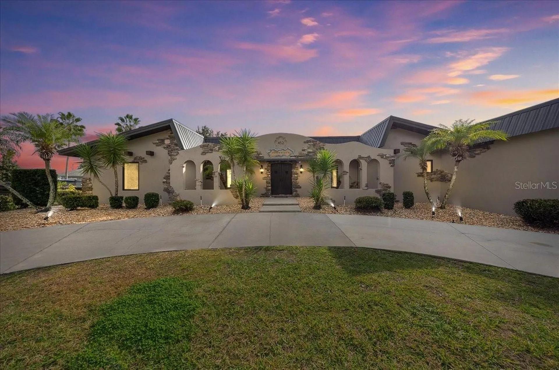 452 SE Paradise Point Road Crystal River FL 34429