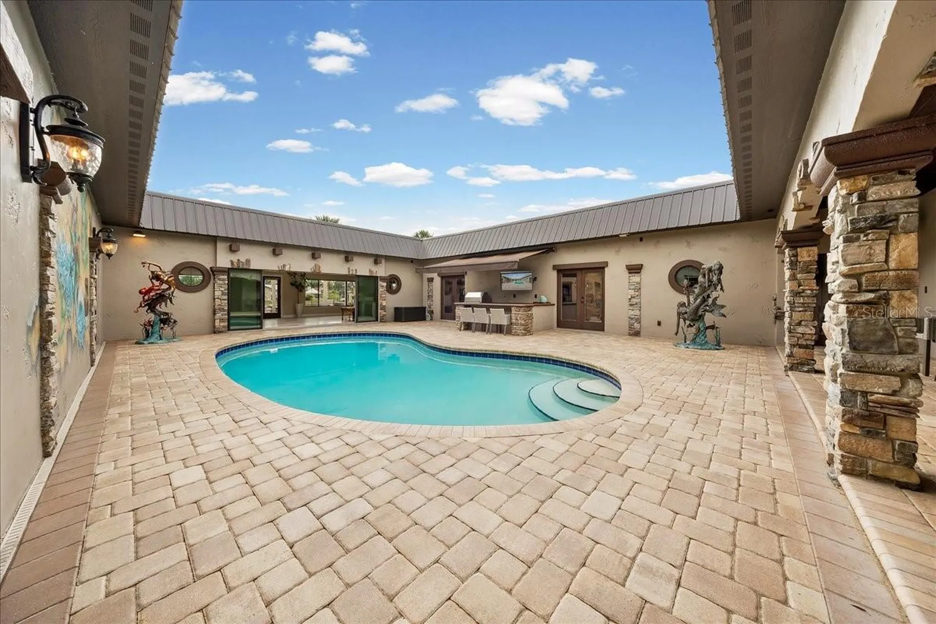 452 SE Paradise Point Road Crystal River FL 34429
