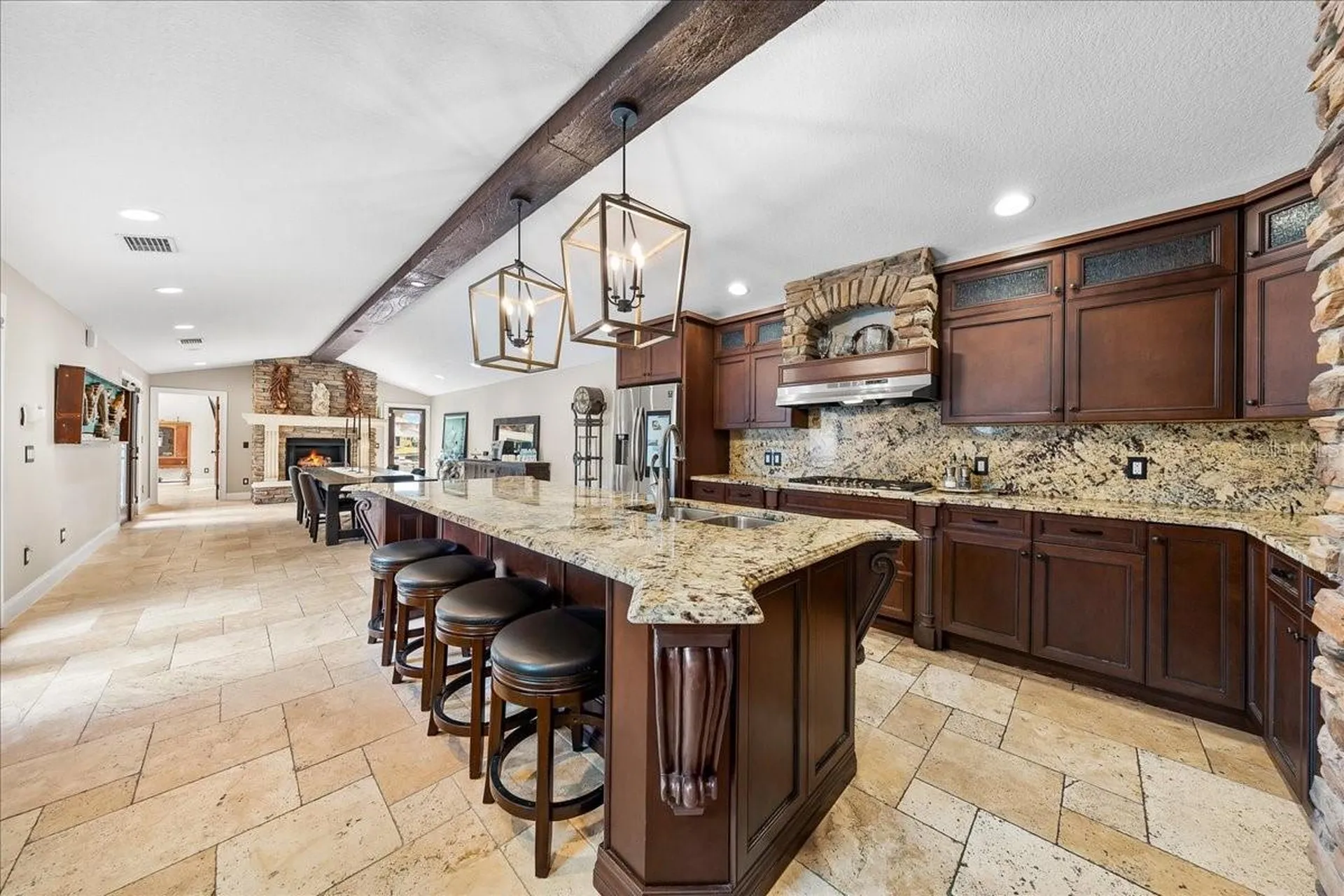 452 SE Paradise Point Road Crystal River FL 34429
