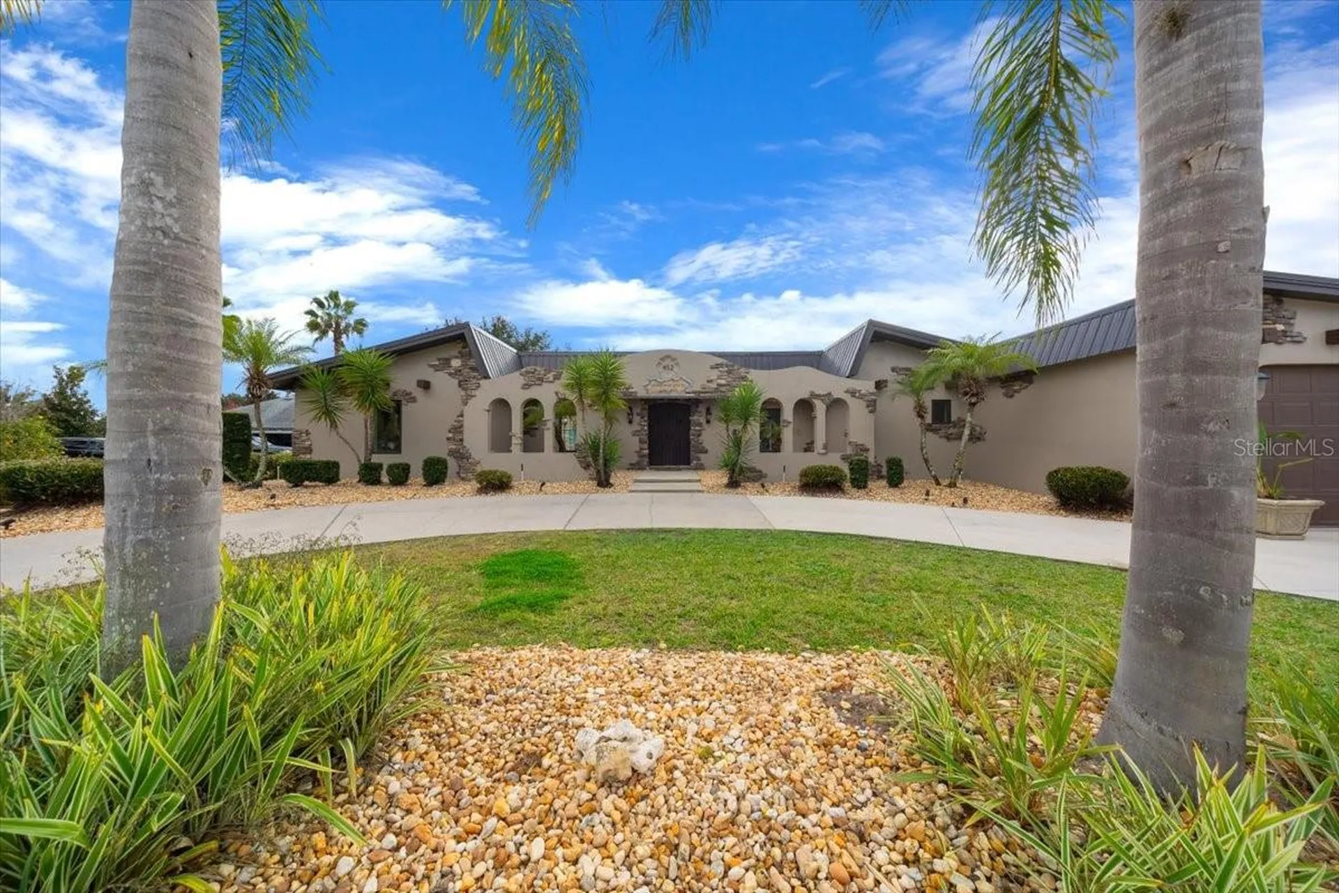 452 SE Paradise Point Road Crystal River FL 34429