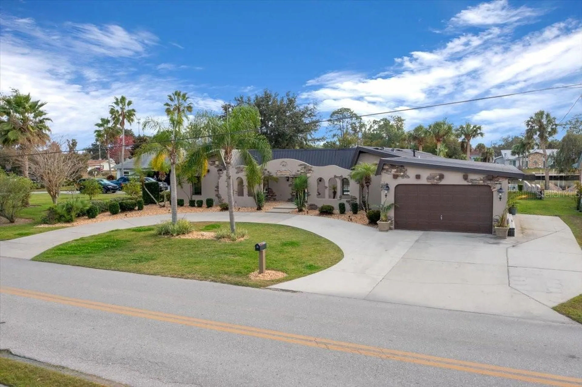 452 SE Paradise Point Road Crystal River FL 34429
