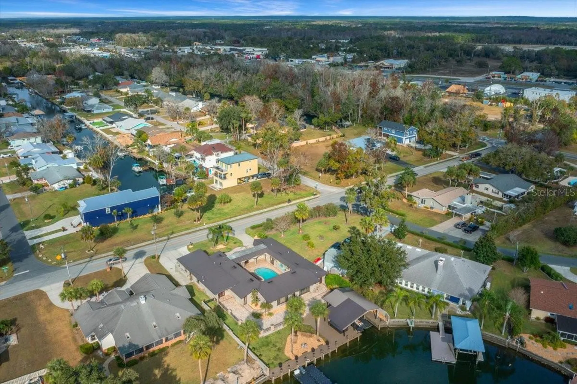 452 SE Paradise Point Road Crystal River FL 34429
