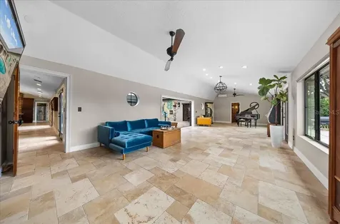 452 SE Paradise Point Road Crystal River FL 34429