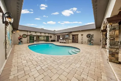 452 SE Paradise Point Road Crystal River FL 34429