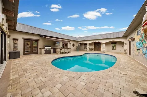 452 SE Paradise Point Road Crystal River FL 34429