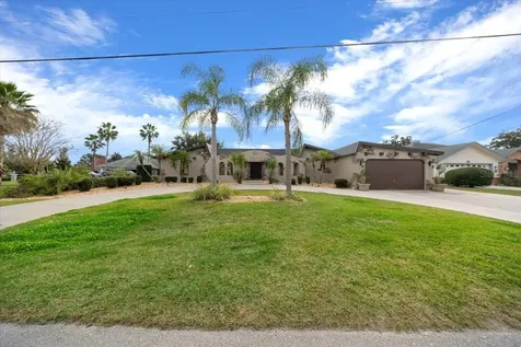 452 SE Paradise Point Road Crystal River FL 34429
