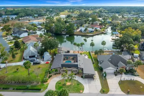 452 SE Paradise Point Road Crystal River FL 34429