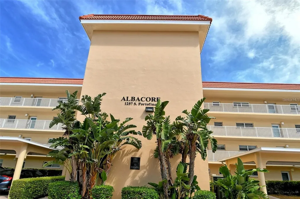 1257 S Portofino Drive Sarasota FL 34242